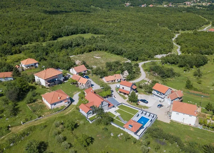 Ivandvor Ferienhaus Sinj