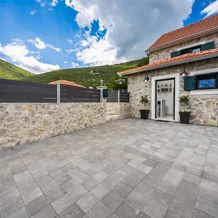 Casa de Férias Ivandvor Sinj
